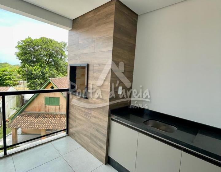 Apartamento para Locação Mensal na Avenida em Pontal do SUL