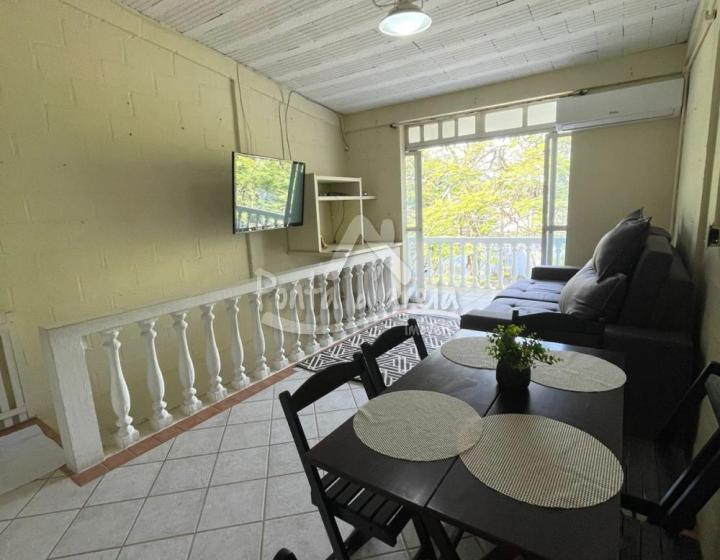 Apartamento com Vaga Náutica em Marina em Pontal do SUL