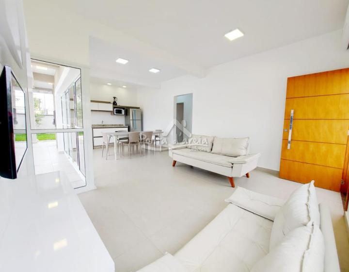 Casa com Piscina para Temporada em Atami SUL