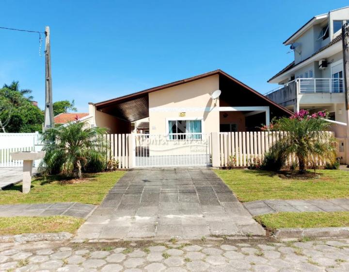 Casa Ampla em Atami SUL