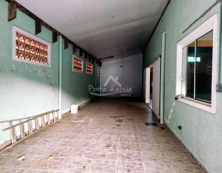 Barracão Comercial para Locação Mensal em Vila Nova