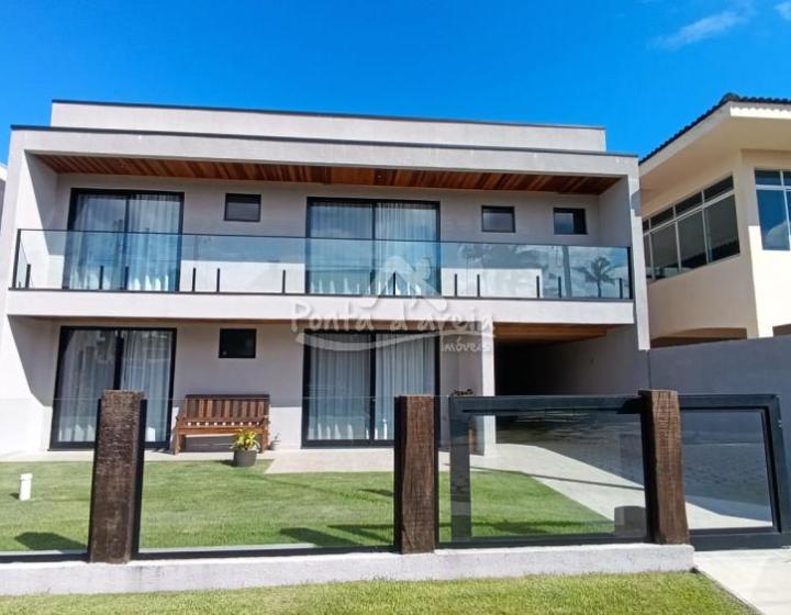 Sobrado de Alto Padrão em Atami NORTE